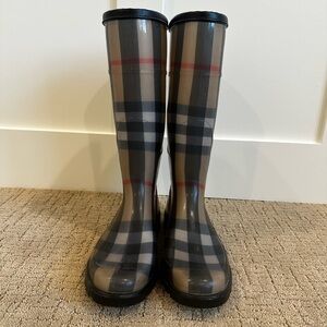 AUTHENTIC Burberry Rain Boots